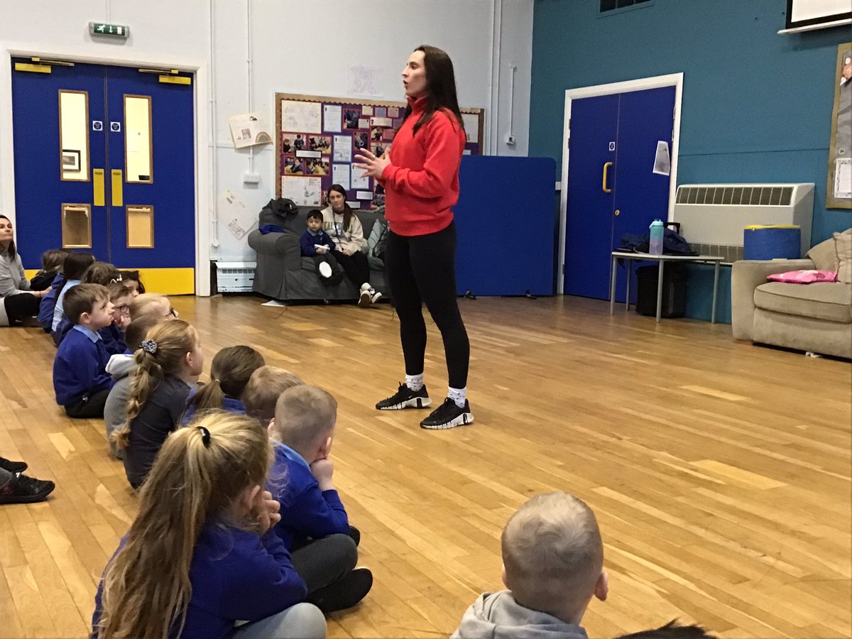 Mrs Wright tweet media