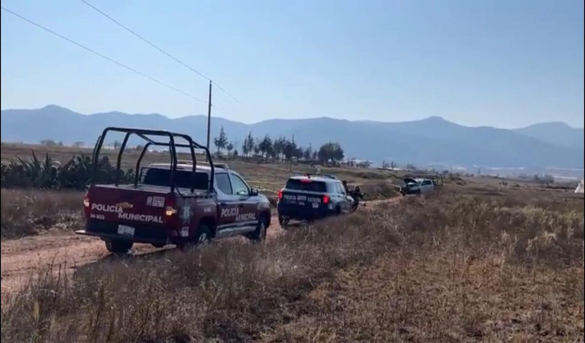Conecta_Informa's tweet photo. #EsNoticia | 🚨🚨 En calidad de desconocidos, dos cuerpos sin vida hallados en #Chignahuapan

👉🏻https://t.co/ZX4Z2UL2uj https://t.co/VK8isPqIRZ