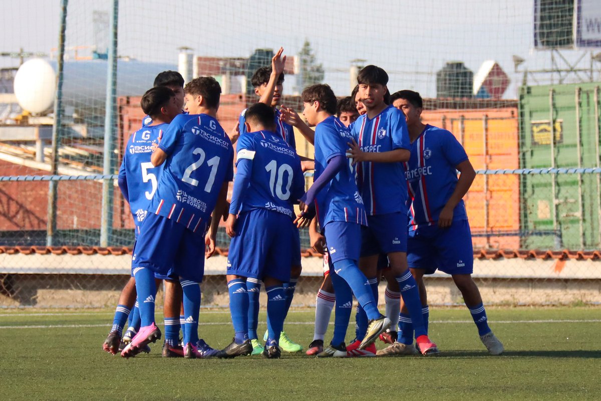 LigaTDP's tweet photo. ¡UNO MÁS! 🥇🔥

@EcatepecFC consigue un triunfo más, ahora ante Promodep Central A. C. en la Jornada 19 con un marcador de 3-1 .... ¡A seguir sumando y a darlo todo en la Etapa 3 de #CopaConecta! https://t.co/TLEoJztmnn