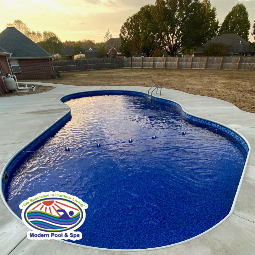 Modernpool's tweet image. Don’t wait for the warmer weather!
Book your pool liner replacement today and get ahead of the season with Modern Pool and Spa. 🌞 We’ll ensure your pool is ready for summer fun!

#PoolLinerReplacement #SpringReady #PoolSeason #SwimmingPools