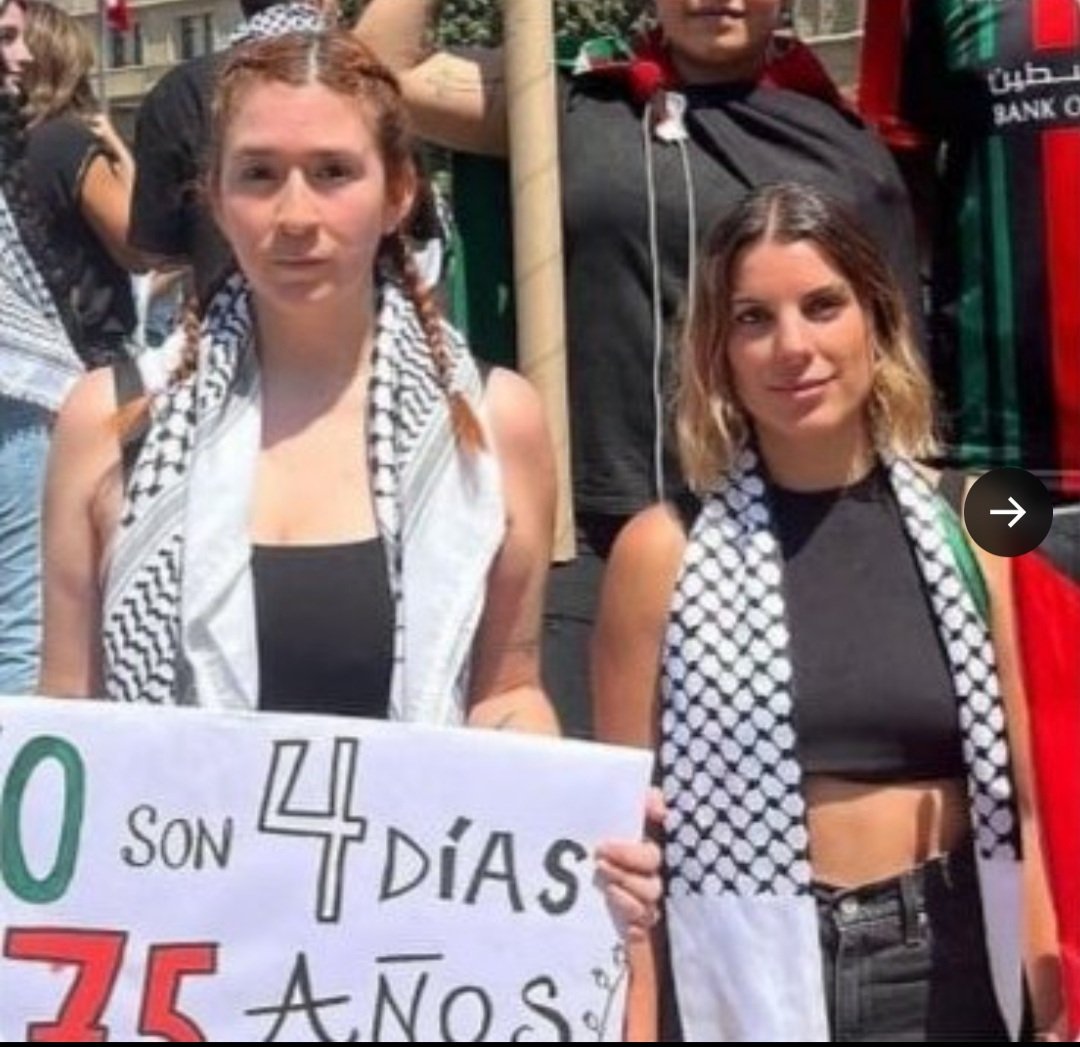 Nachoetherno's tweet photo. Que alguien me explique como este par de sabandijas llegaron al congreso... https://t.co/IpDufgwpwt
