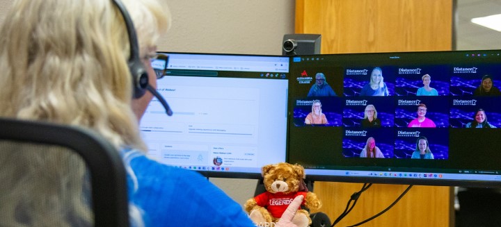 Congratulations to our IT team on being recognized by CDW on modernizing our campus communications! Thanks to their dedication, we successfully transitioned to Cisco Webex We’re grateful for their hard work moving  our college forward! Learn more: ow.ly/bQTS50UXPWr