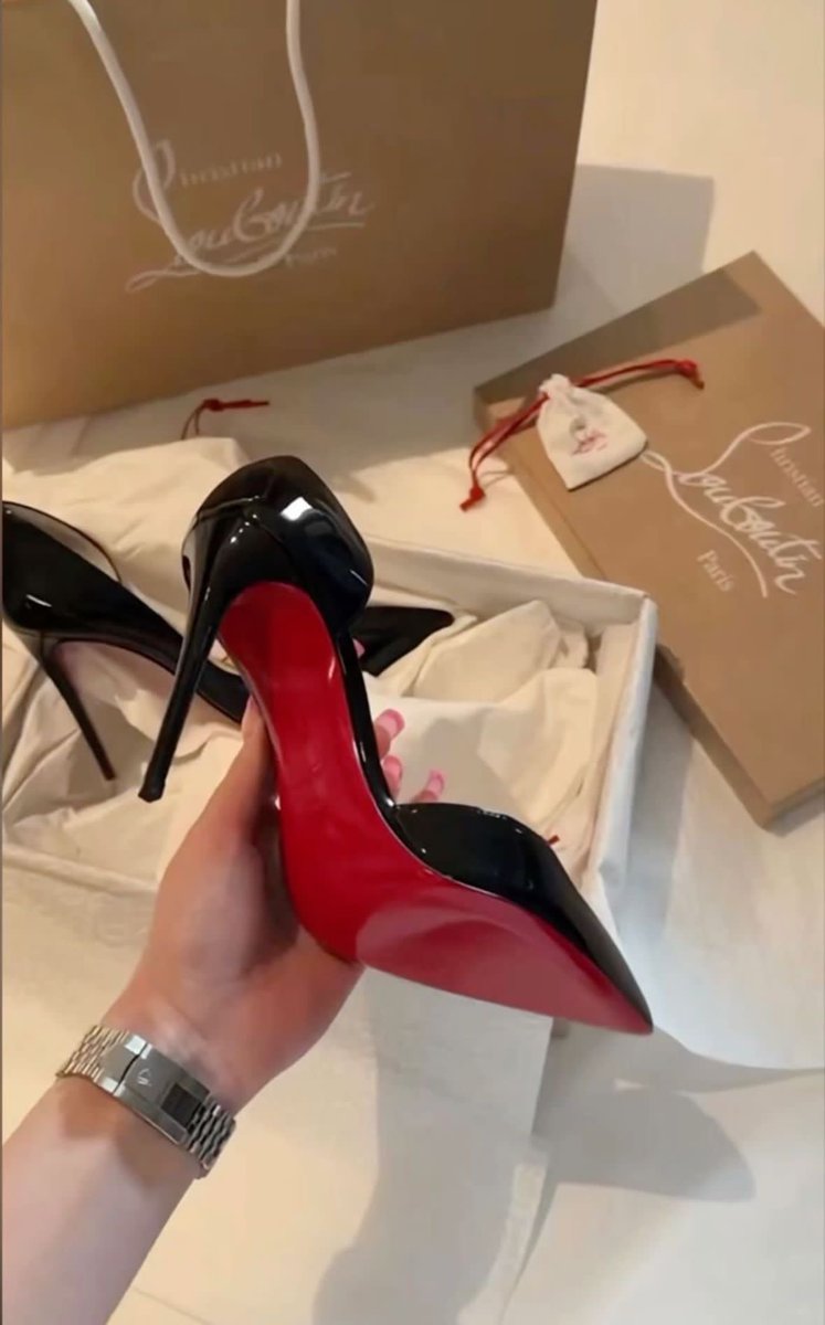 İlk görüşte aşk mı😍 

linki profilde.. kaçırmayın