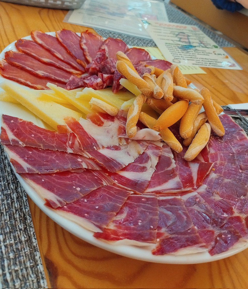 Javier A. tweet media