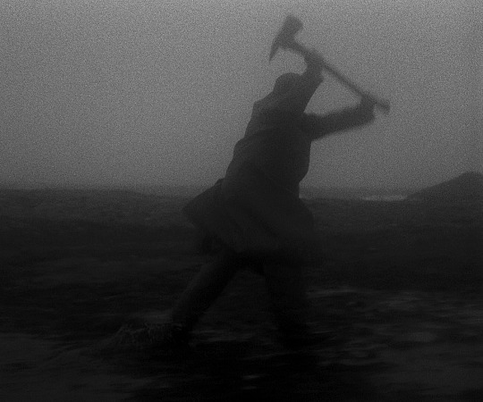 TheCinesthetic's tweet photo. The Lighthouse (2019) https://t.co/KBFYNFmLnu