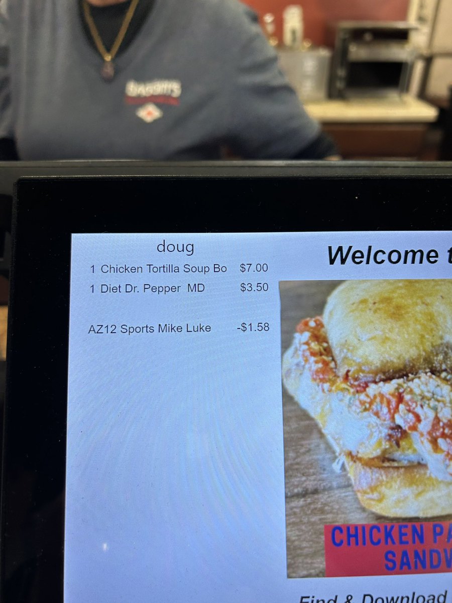 dhaines71's tweet photo. @ironmikeluke Mike’s famous although just stating it at counter brought some skepticism!! https://t.co/zOjxVVCgZK