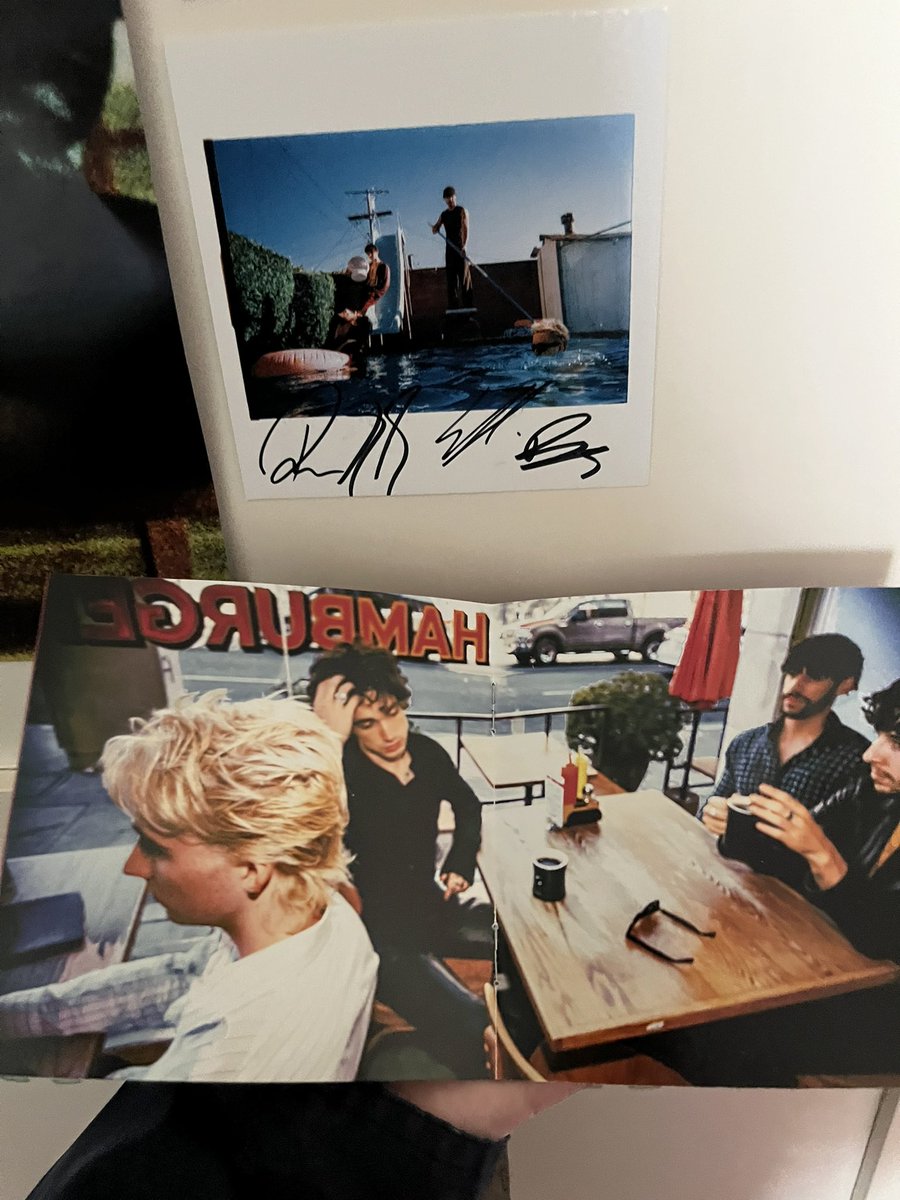 colemodel's tweet image. OHH SHES CUTE