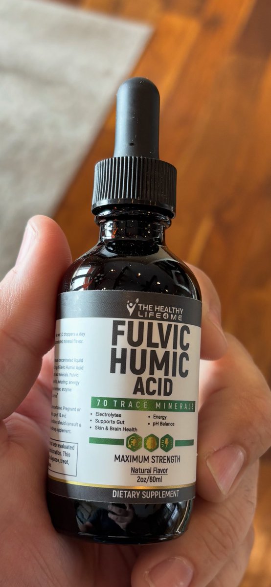 JonathanDansel's tweet photo. How much do I believe in the benefits of #humic and #fulvic acid in plant health?? Enough that I drink the “koolaid” myself! 70 trace minerals in it, great for crops and people…Our food today lacks in so many of the trace elements…this is an easy way to get them https://t.co/c1AZDkUAjV