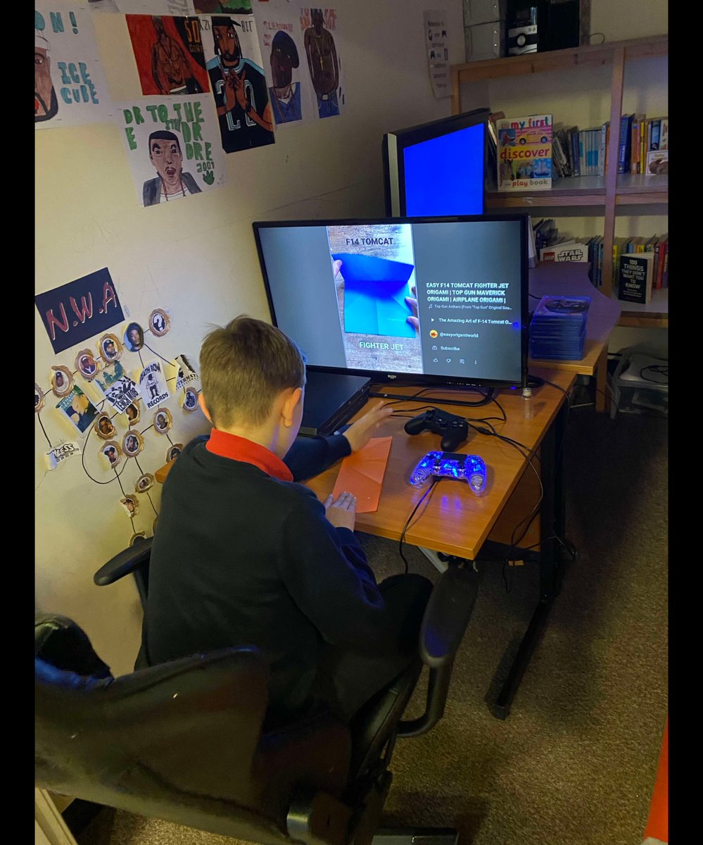 lincluden after school group tweet media