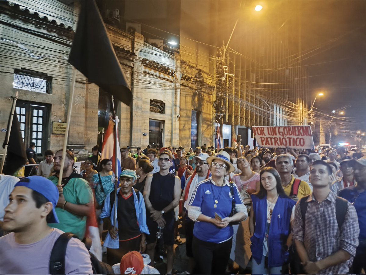 Solo el Pueblo puede salvar al Pueblo
PATRIOTAS🇵🇾 o CORRUPTOS🚩
Fuerza Paraguay