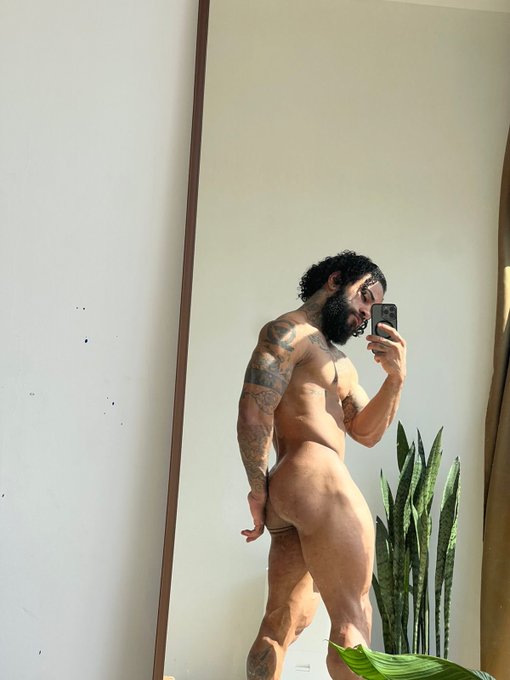2 pic. Front or back? Choose your favorite https://t.co/aHksj5hCL7