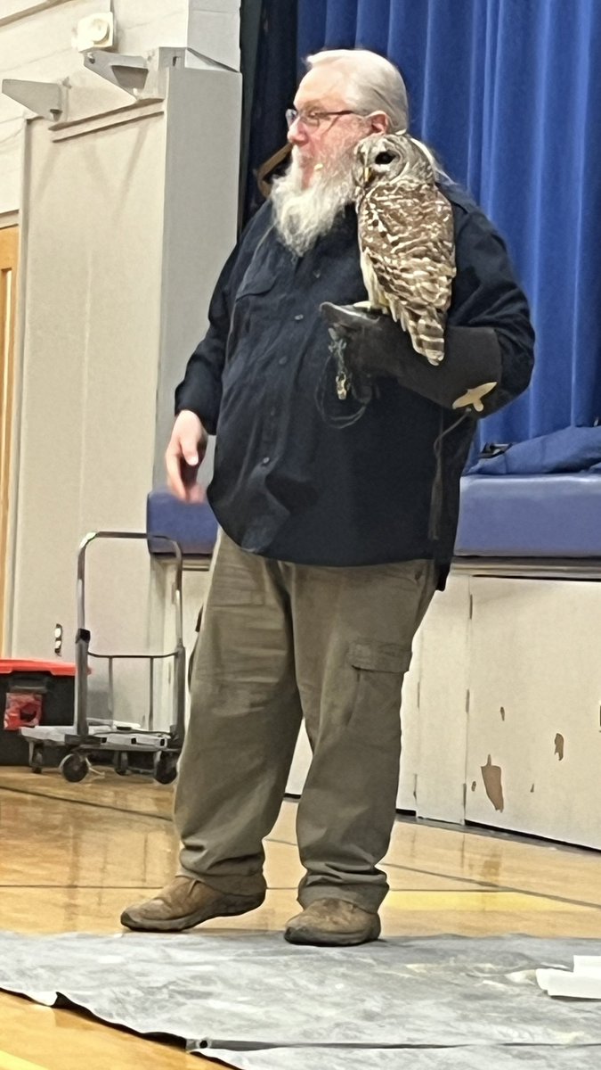 MaryCastleElem's tweet photo. 🦅 Take Flight! 🦉

What an exciting day for our first and second graders! They had the chance to experience wild birds up close and personal. 🐦✨Our young explorers learned all about bird habitats, survival skills, and so much more.

#WildBirds #YoungExplorers #FocusOnFUN https://t.co/oxQe7QwZej