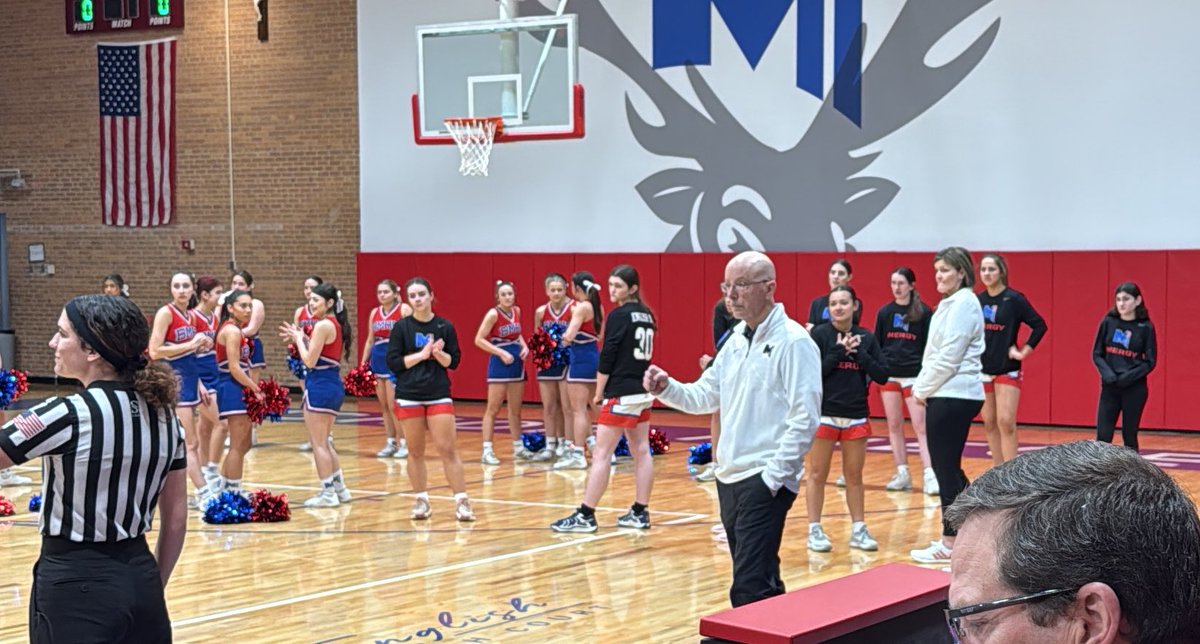 TOTO catching <a href="/BVNWGirlsBball/">Blue Valley Northwest Huskies Girls Basketball</a> at <a href="/BishopMiege_GBB/">Bishop Miege Girls Basketball</a> tonight. Matchup of 2 ranked 🏀teams