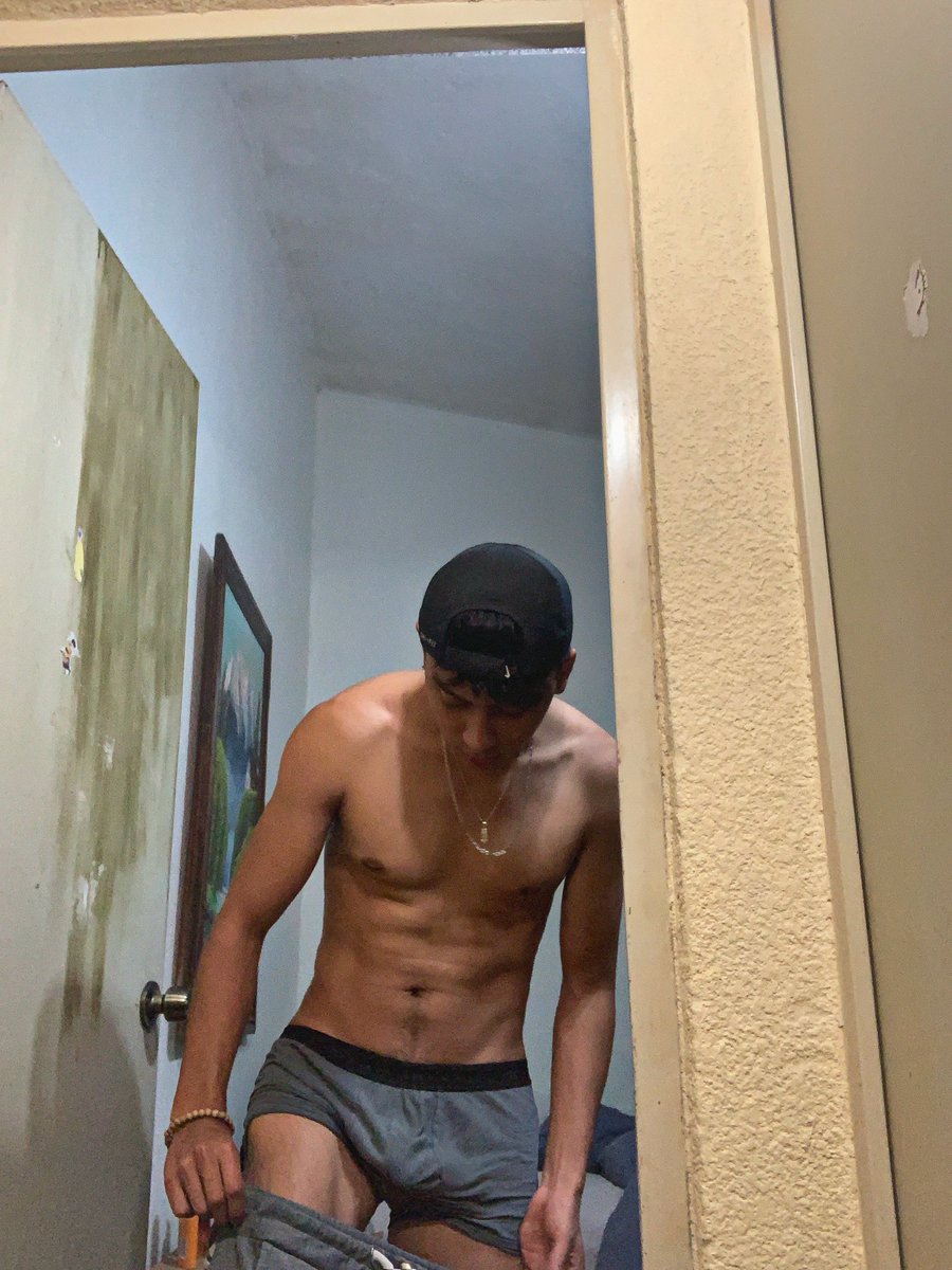 IMVYKON's tweet image. Si hay foto, hay video. 🫣