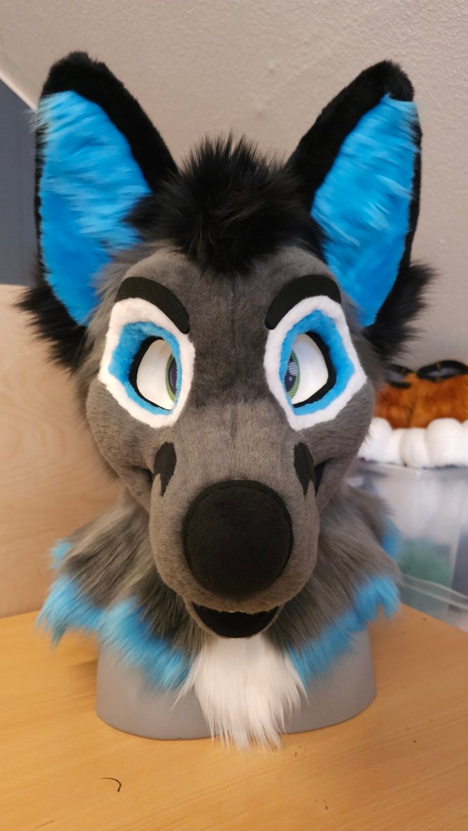 FurDelicious tweet media