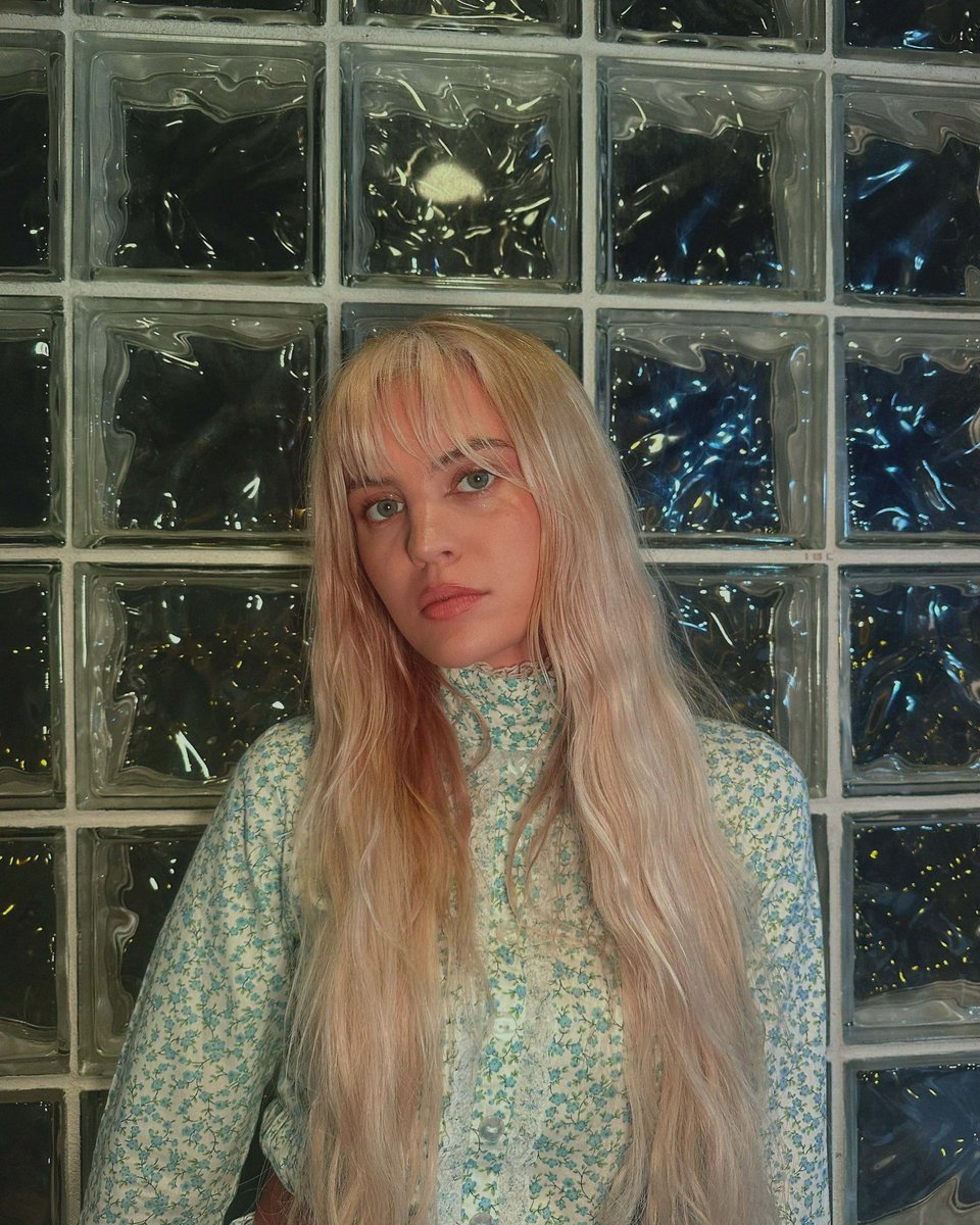 Livin on dreams and gasoline 🤍