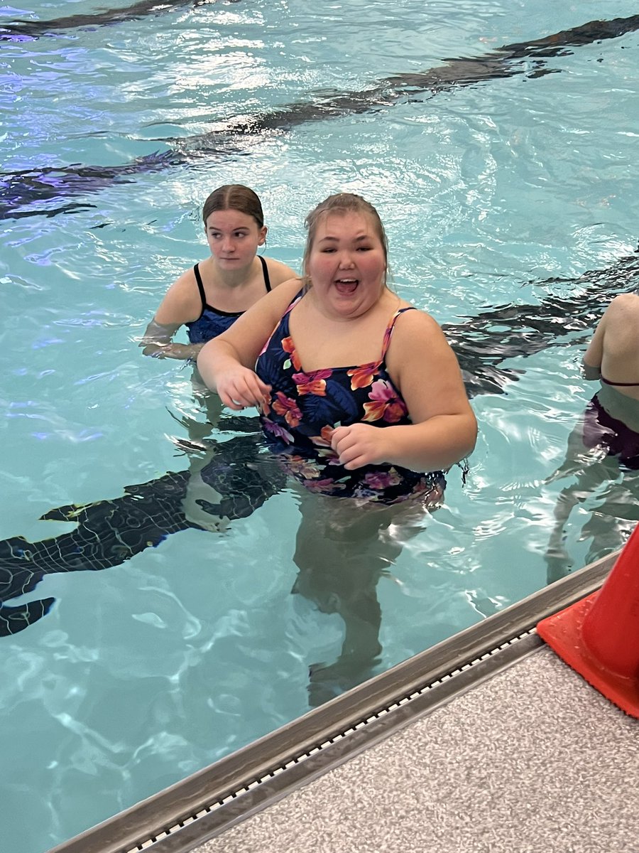 Mrs. Clarissa Nace tweet media