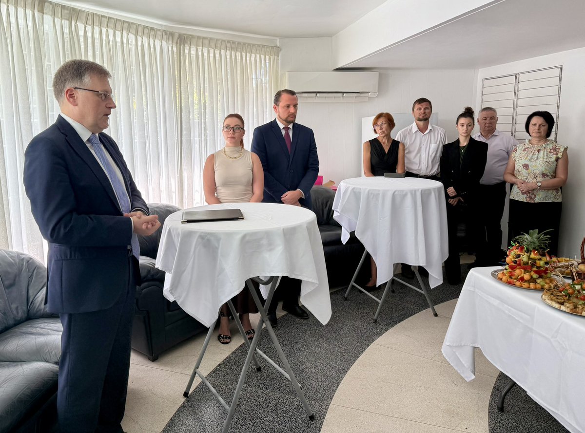 RussiaJamaica's tweet image. 🇷🇺🪶 On February 10, a solemn event was held in the Russian Embassy dedicated to the professional holiday of the Russian diplomatic service employees - the Day of the Diplomatic Worker.
🏛 Ambassador of the Russian Federation to Jamaica Mr. Sergey Petrovich congratulated the…