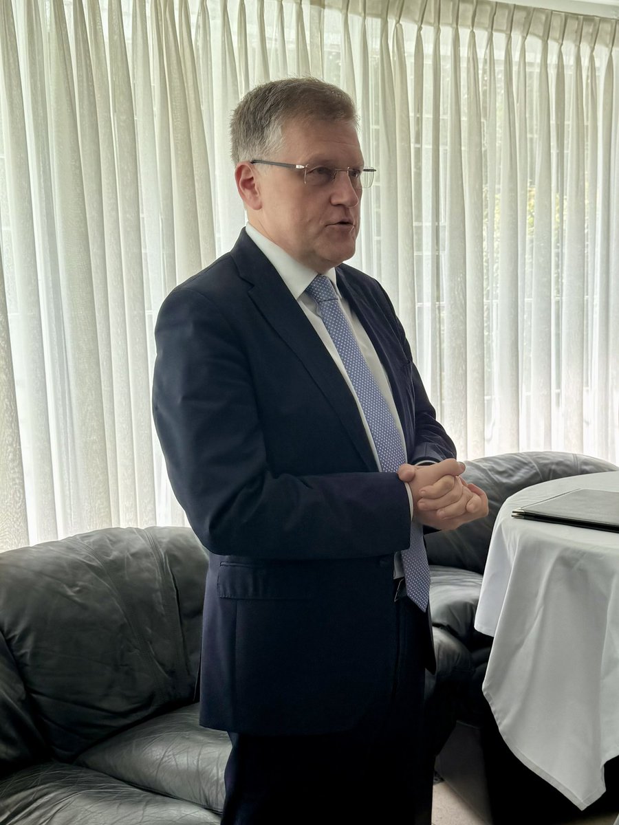 RussiaJamaica's tweet image. 🇷🇺🪶 On February 10, a solemn event was held in the Russian Embassy dedicated to the professional holiday of the Russian diplomatic service employees - the Day of the Diplomatic Worker.
🏛 Ambassador of the Russian Federation to Jamaica Mr. Sergey Petrovich congratulated the…