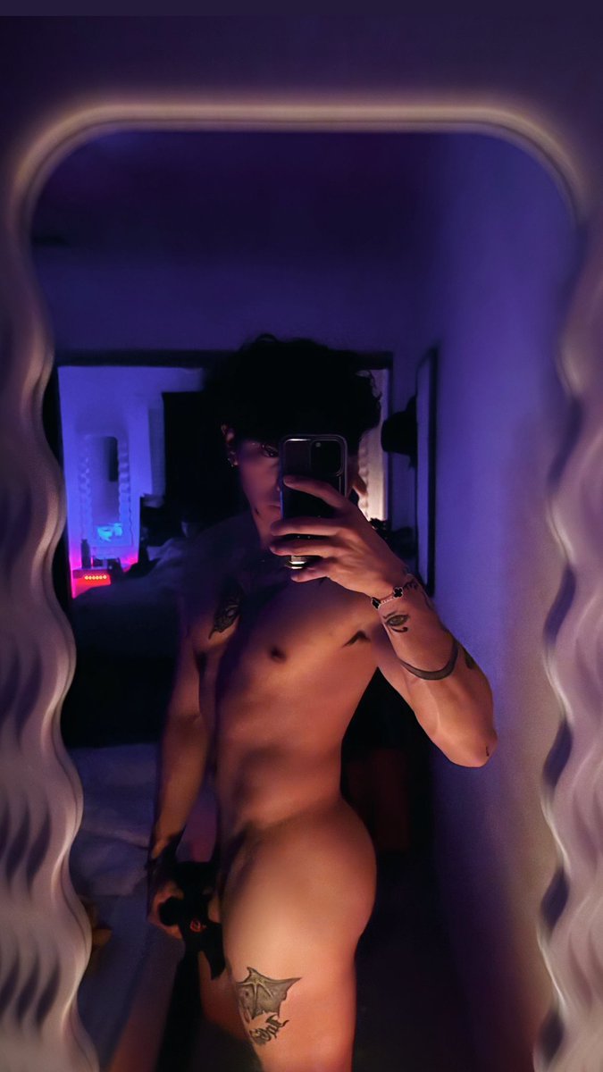 intimate expressions revealed