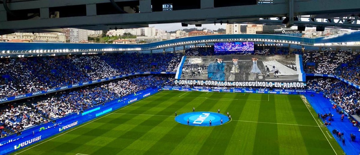 Tifo del City en Champions // Tifo del Depor
No somos lo mismo