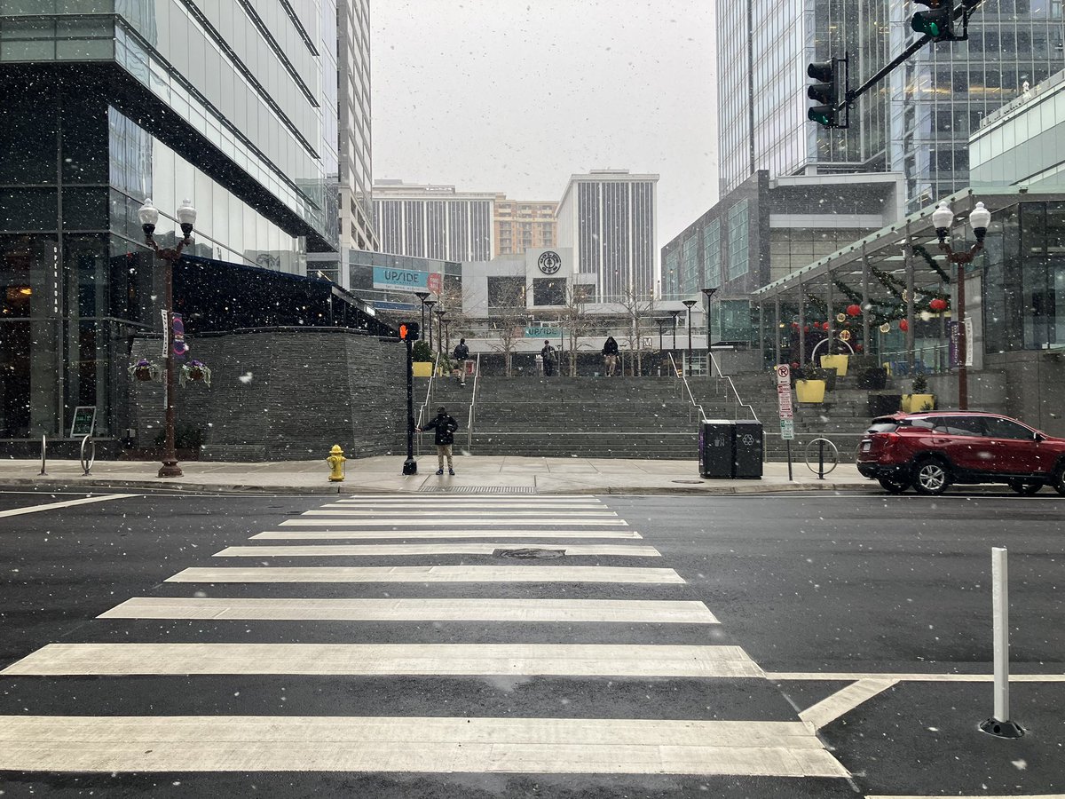 TishaLewis's tweet photo. #FOX5SNOWDAY!
@fox5dc https://t.co/c4tCf55KuN https://t.co/NbCNTG1B4o