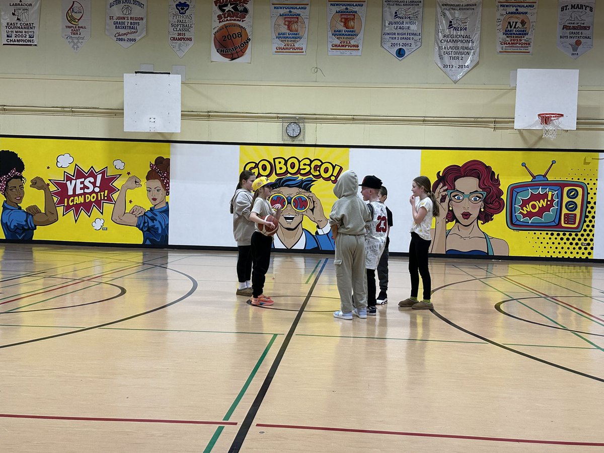 MsHeathTLC's tweet photo. Daily Physical Activity gets the Gr. 4’s moving and playing together @sjboscoschool https://t.co/wQ51WEIdhI