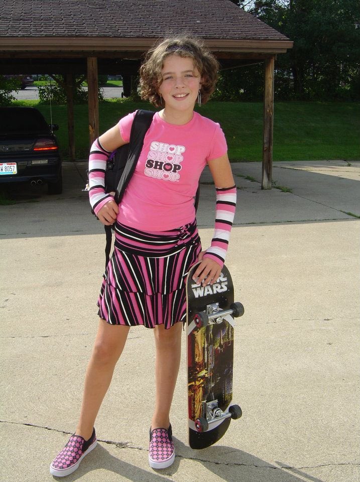 chorio_actis's tweet image. me on the first day of 5th grade in 2005