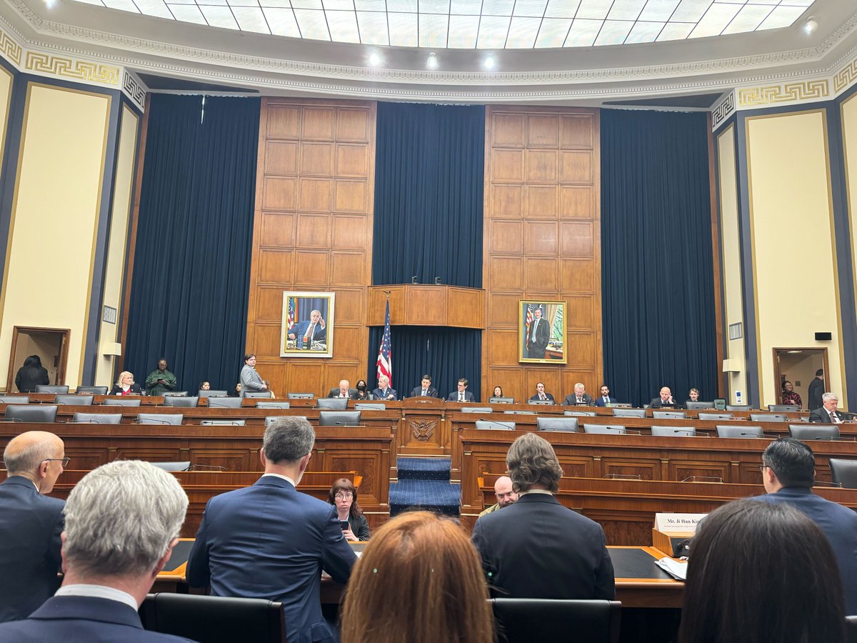 Are we in the golden age of crypto? Hedera Chief Policy Officer <a href="/nilminirubin/">Nilmini Rubin</a> at the House Financial Services Committee hearing: "It’s encouraging to see bipartisan support for shaping the future of digital assets."