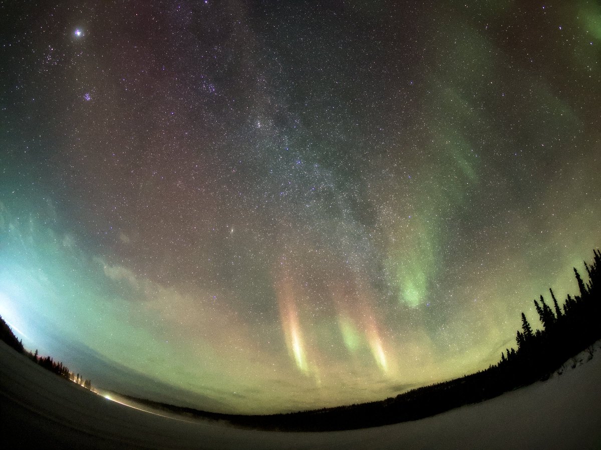 WhereHowardGoes's tweet image. I usually use Capture One to edit my photos, but with C1 pulling an Adobe on the #photography community, I decided to give #Darktable @darktable_org a go to edit my shot of the #MilkyWay and #aurora over #Yellowknife, Canada.

And I am impressed!

#AuroraBorealis #NorthernLights