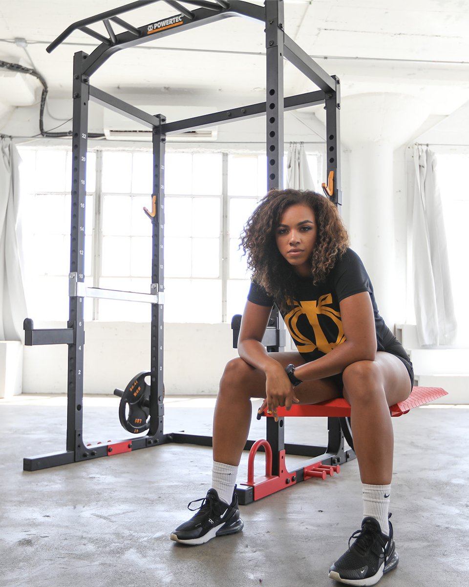 Powertec's tweet image. 🏋️‍♂️ Step Up Your Game with the Powertec Workbench Power Rack! 💪🔥

Built tough with a 1,000 lb capacity and expandable attachments for endless training options. Stability. Versatility. Power.

🚀 Level up your workouts today! 🔗 Click the link in our bio. #Powertec