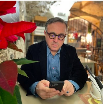 Lemieux (@lemieuxemmanuel) on Twitter photo "Menacés, les métiers d’art constituent pourtant un levier essentiel pour la revivification économique et sociale de territoires abîmés." Un plaidoyer signé <a href="/PhilippeHuppe/">Philippe HUPPE ✒️</a> , le seul politique qui s'intéresse à ce secteur in lecaouadesidees.com/index.php/2025… "Menacés, les métiers d’art constituent pourtant un levier essentiel pour la revivification économique et sociale de territoires abîmés." Un plaidoyer signé <a href="/PhilippeHuppe/">Philippe HUPPE ✒️</a> , le seul politique qui s'intéresse à ce secteur in lecaouadesidees.com/index.php/2025…