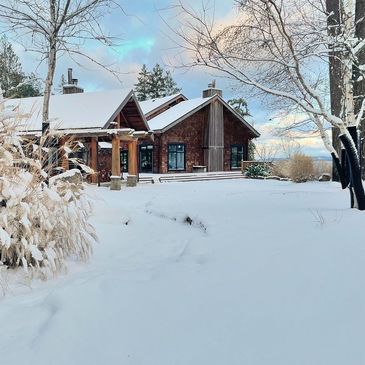 PPC_ivcf's tweet image. A snowy week at camp🌨️☃️