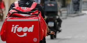 jornalhojeemdia's tweet photo. CNJ faz acordo com Ifood para combater violência contra mulheres entregadoras
https://t.co/0tpKYG3B9B
📷 Fernando Frazão/Agência Brasil
#geral #cnj #acordo #ifood #combater #violênciacontraamulher #sinalvermelho #jornalhojeemdia https://t.co/GAYxgO5wJ7