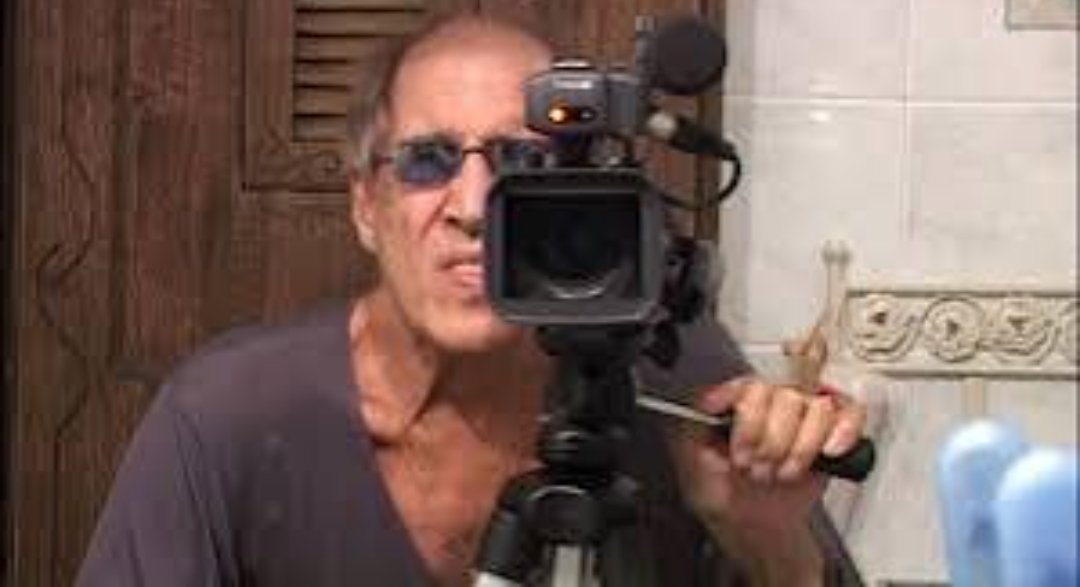 L'unica spiegazione che mi sto dando per gli sbalzi di volume è che a gestire l'audio di #Sanremo ci abbiano messo Celentano

#Sanremo2025
#sanremo25