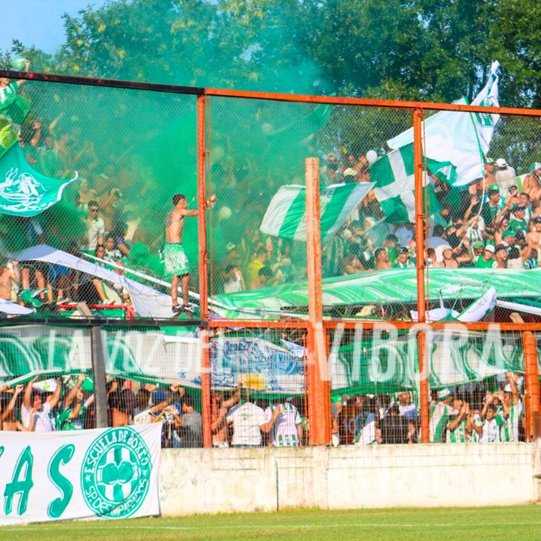 #TorneoRegional x NO PUDO SER 

📌 Lamentablemente el Verde cayó en la final por el ascenso ante Ben Hur. Gran campaña de Desampa, llegando al último partido del torneo dejando todo y a la gente que siempre acompañó 🇳🇬

#VamosDesamparados