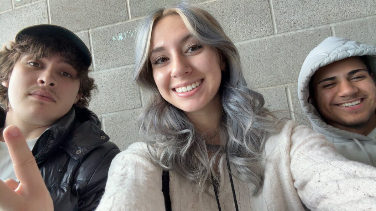 L2Eapp's tweet photo. Preparing for the presentation!! 
Let’s gooo🔥 

Big things coming!!! 💙 https://t.co/ynCEeXkqJI