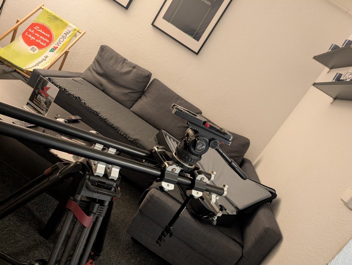 Wir hatten heute den <a href="/mdrde/">mdrde</a> für einen Dreh für ihre Dokumentationsreihe bei uns im Vereinsheim zu Gast.

Hat zwar nix mit uns zu tun, aber das Ergebnis könnt ihr euch am 14.04. ansehen - und damit auch unser Vereinsheim 😍