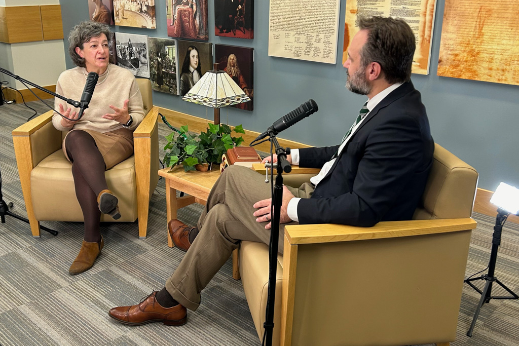 CCSUVU's tweet photo. Check out our latest #ThisConstitution #podcast: https://t.co/TLZEq8zzge. Guest Carol McNamara talks about Shakespeare & the foundations of modern governance. "He wants us to realize that politics always comes back. We always have to pay attention to the demands of politics." https://t.co/5TqOunBv3O