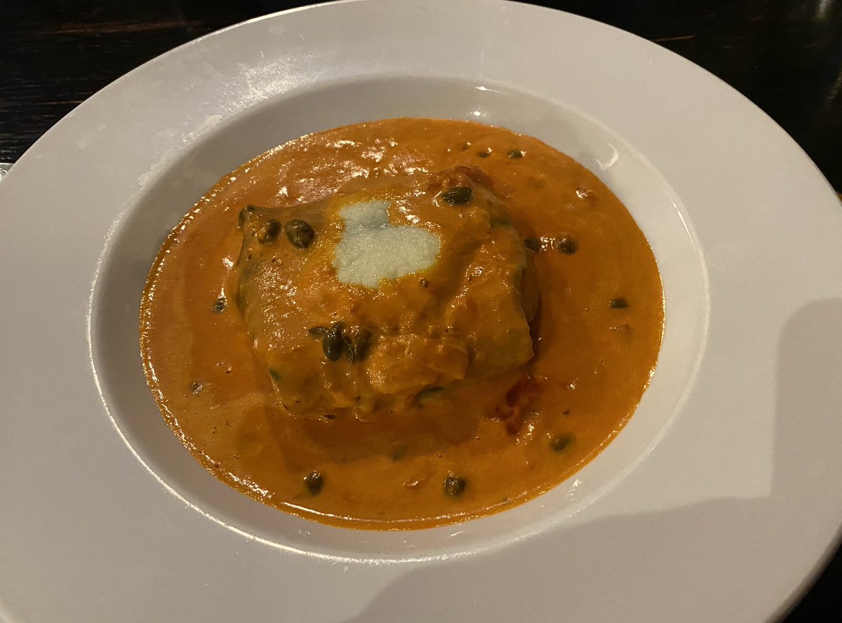 ~Grilled Calamari for the appetizer. Grilled Seafood Fettuccine and Seafood Cannelloni (crab,shrimp,scallops) the entrees.🍽️ #TastyTuesday #Lunch #BluebirdCafeGrill #ContemporaryItalianCuisine #Seafood #Delicious #SoGood