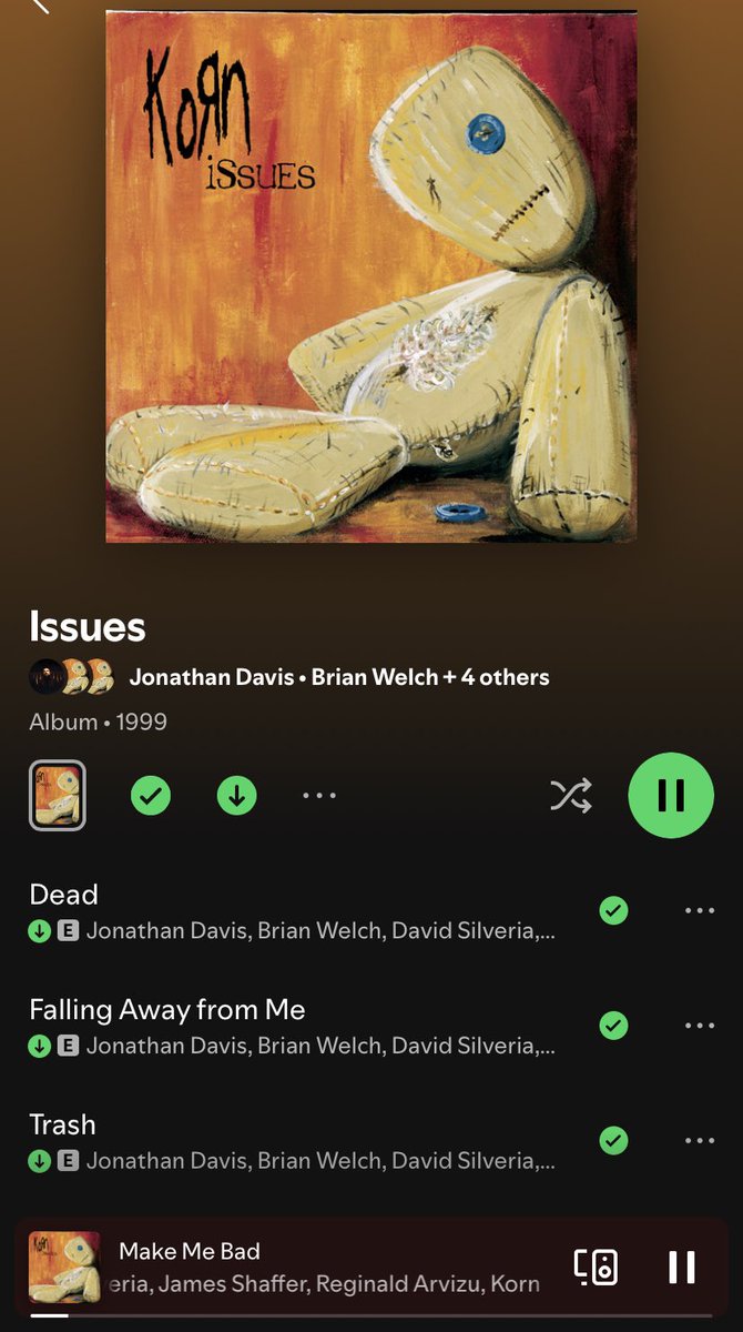 lily *• tweet media