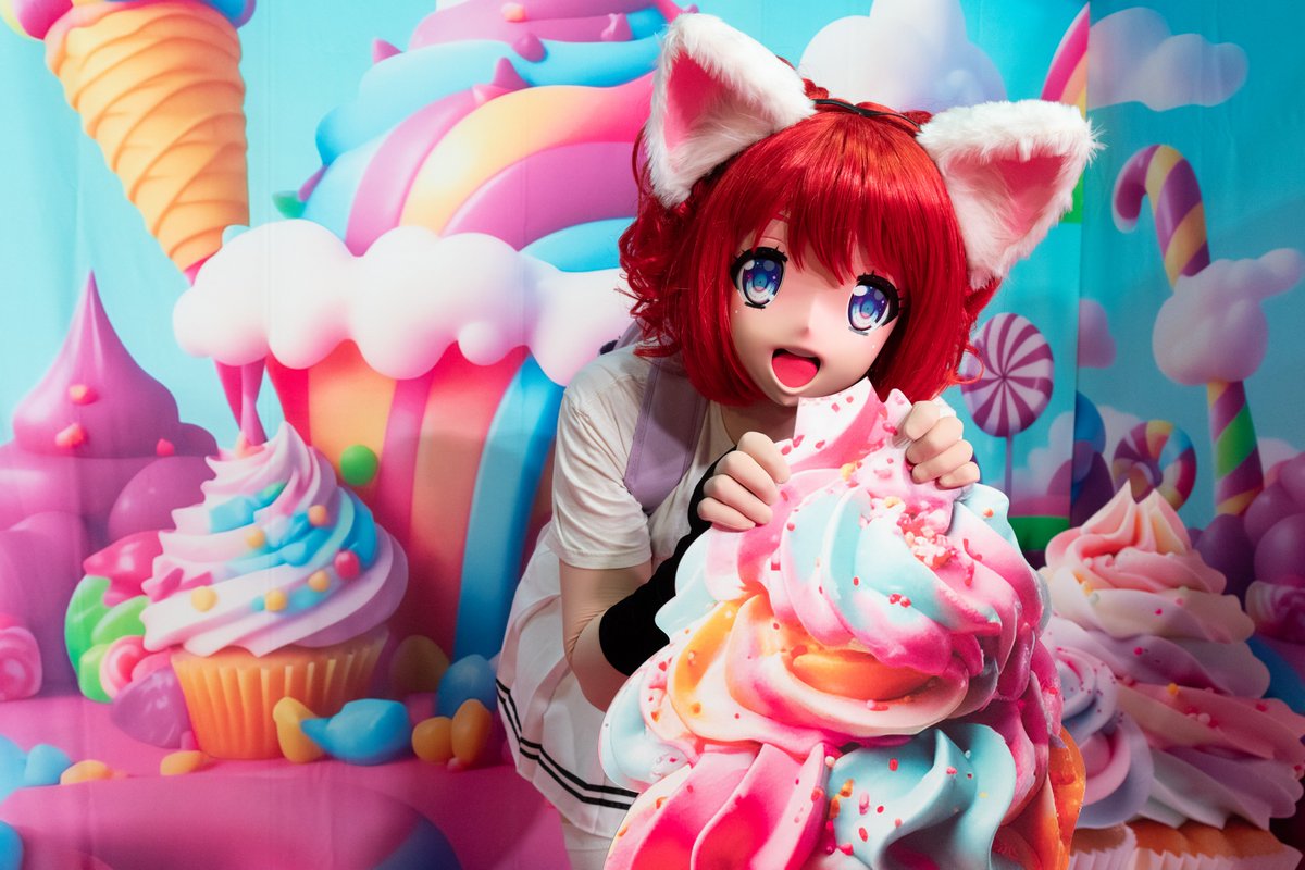 *nom nom*
📸<a href="/rui_kig/">RUI</a>