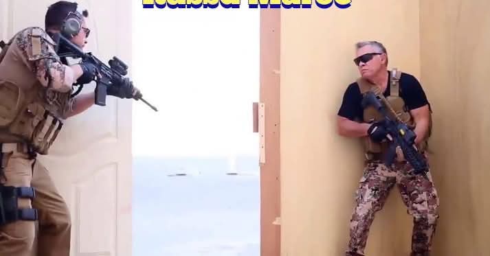 في التمثيل رامبو و في الواقع فيفي عبدو...!!😎
#اردن 
#ملك_الأردن