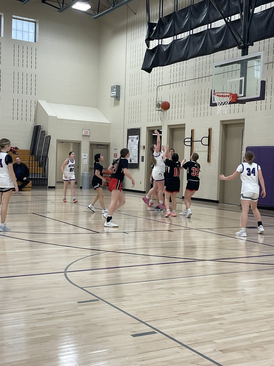 Reserve teams are keeping up the good work!! Still undefeated! Great work, girls!