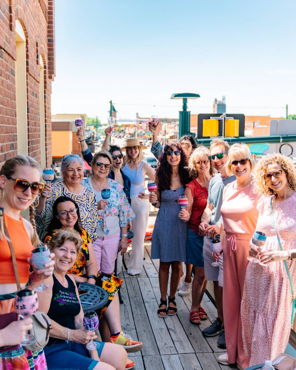 Visit Grapevine tweet media