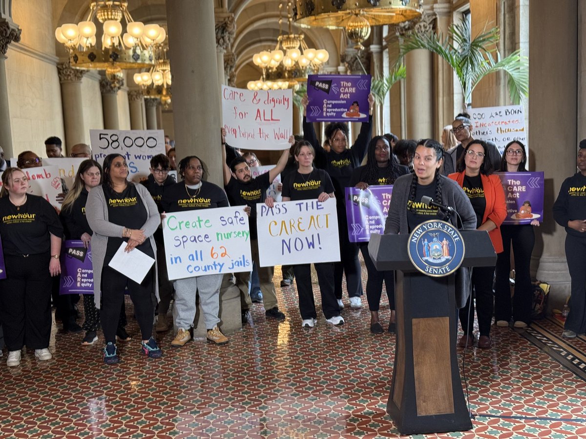 New Hour (@newhourny) on Twitter photo We thank our lawmakers <a href="/AMKelles/">Assemblymember Dr. Anna R. Kelles</a> <a href="/SalazarSenate/">NYS Senator Julia Salazar</a> <a href="/LindaBRosenthal/">Linda B. Rosenthal “the #OriginalRosenthal”</a> <a href="/AMEddieGibbs/">Assemblymember Eddie Gibbs</a> <a href="/SenatorBrouk/">NYS Senator Samra Brouk</a> & more who stood strong with us to say that they CARE about incarcerated pregnant & birthing people as well as babies who are born behind bars. We need #reproductivejustice now. We thank our lawmakers <a href="/AMKelles/">Assemblymember Dr. Anna R. Kelles</a> <a href="/SalazarSenate/">NYS Senator Julia Salazar</a> <a href="/LindaBRosenthal/">Linda B. Rosenthal “the #OriginalRosenthal”</a> <a href="/AMEddieGibbs/">Assemblymember Eddie Gibbs</a> <a href="/SenatorBrouk/">NYS Senator Samra Brouk</a> & more who stood strong with us to say that they CARE about incarcerated pregnant & birthing people as well as babies who are born behind bars. We need #reproductivejustice now.