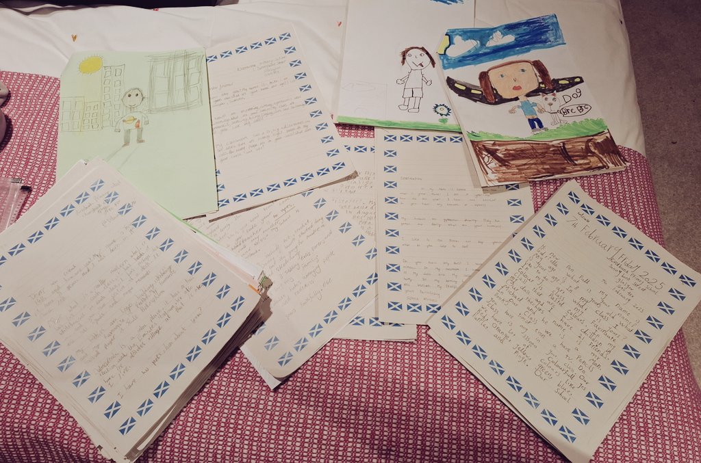 _Mrs_Brooke's tweet photo. The work produced by the P4s has been amazing! They have been exploring all about Malawi and they have written letters to go out to New Friends and Pen pals. The delights that @MalawiLOL can do at home as well as away #ConnectingWorlds #RealLifeLearning #PenPals https://t.co/Ty8FmnVmjp