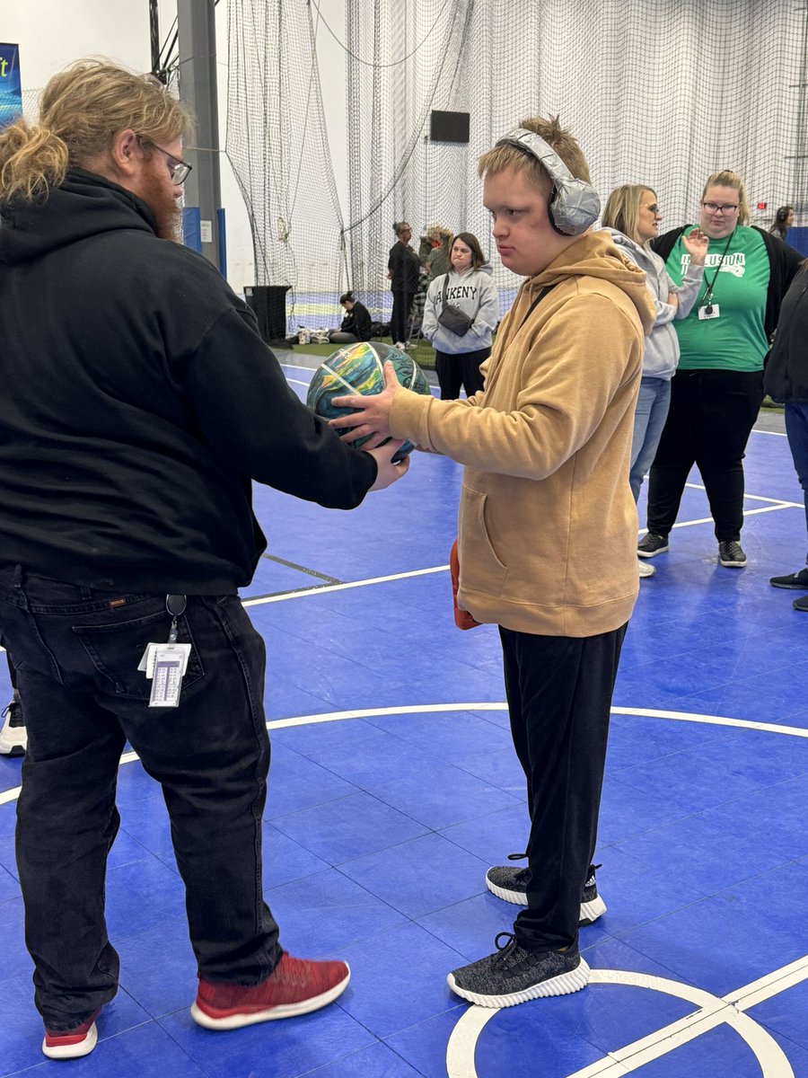 Michelle Wiedmann tweet media