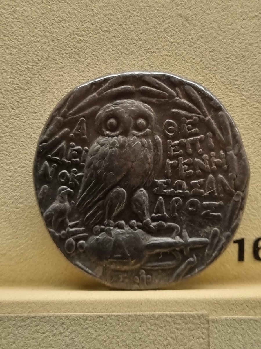 Tetradracmas. Siglo V a.e.c. Museum Alte Kulturen. Eberhard Karls. Universität Tübingen.