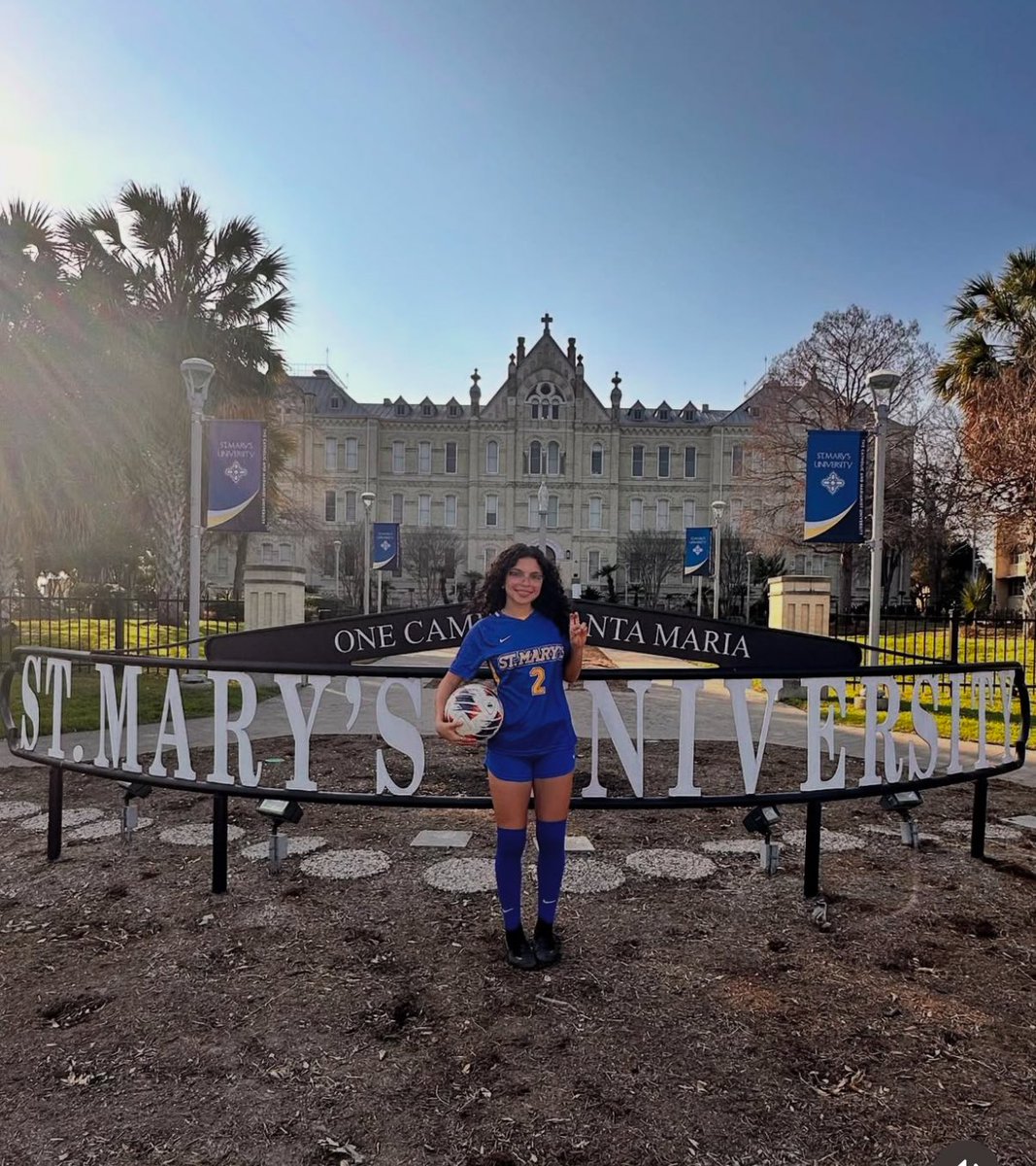 SA High School & Club Soccer (@6a_28) on Twitter photo Congrats to Jami Driggs on her commitment to play D2 soccer at <a href="/StMUwsoccer/">St. Mary's Women's Soccer</a>!! Another local baller staying in the 210!
<a href="/taft_soccer/">Taft Lady Raider Soccer</a>
<a href="/sacitysc/">San Antonio City Soccer Club</a> Congrats to Jami Driggs on her commitment to play D2 soccer at <a href="/StMUwsoccer/">St. Mary's Women's Soccer</a>!! Another local baller staying in the 210!
<a href="/taft_soccer/">Taft Lady Raider Soccer</a>
<a href="/sacitysc/">San Antonio City Soccer Club</a>